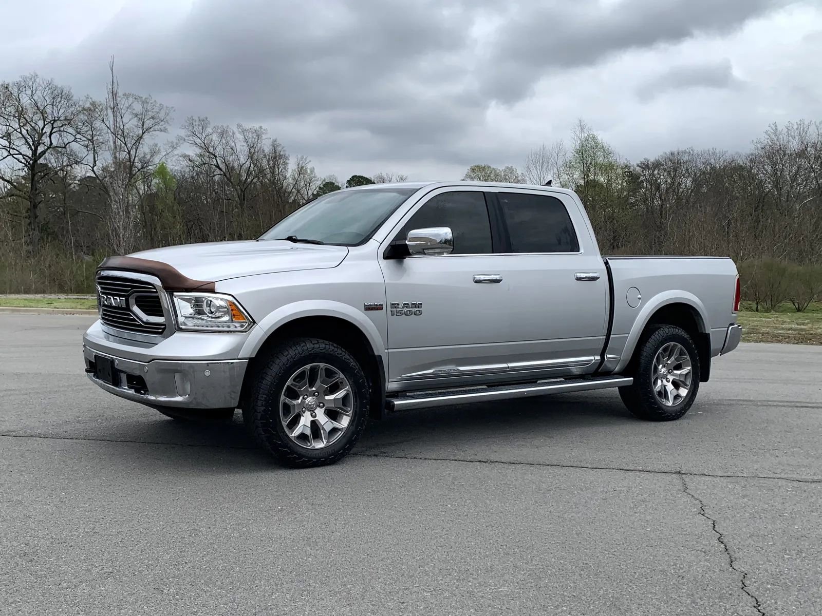 Used 2017 RAM 1500 Limited AWD/4WD image 3