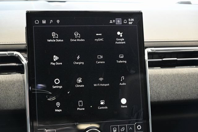 New 2026 GMC Sierra EV Elevation w/ Premium Package AWD/4WD image 18