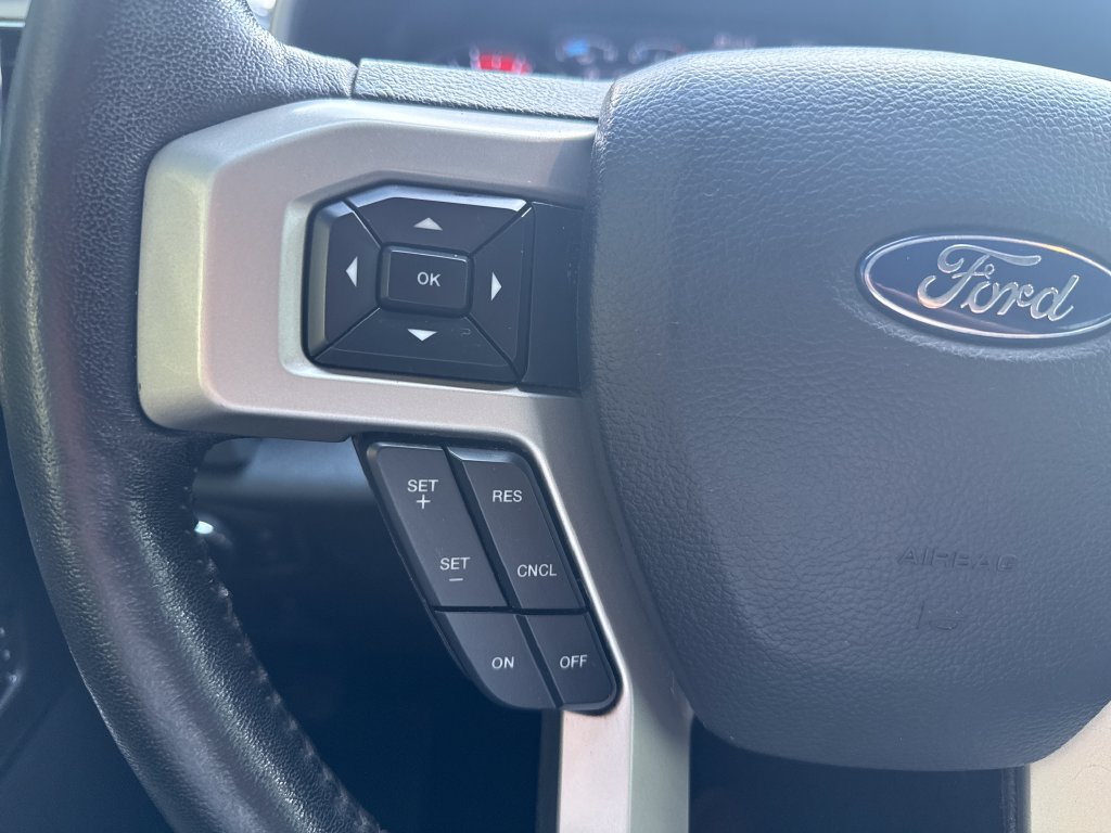 Used 2019 Ford F250 Lariat w/ Lariat Ultimate Package AWD/4WD image 18