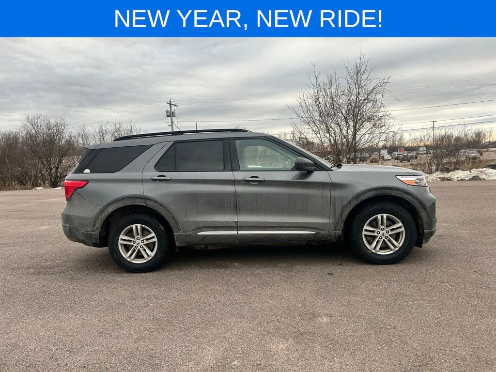 Certified 2021 Ford Explorer XLT w/ Equipment Group 202A image 7