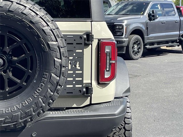 New 2025 Ford Bronco Badlands image 34