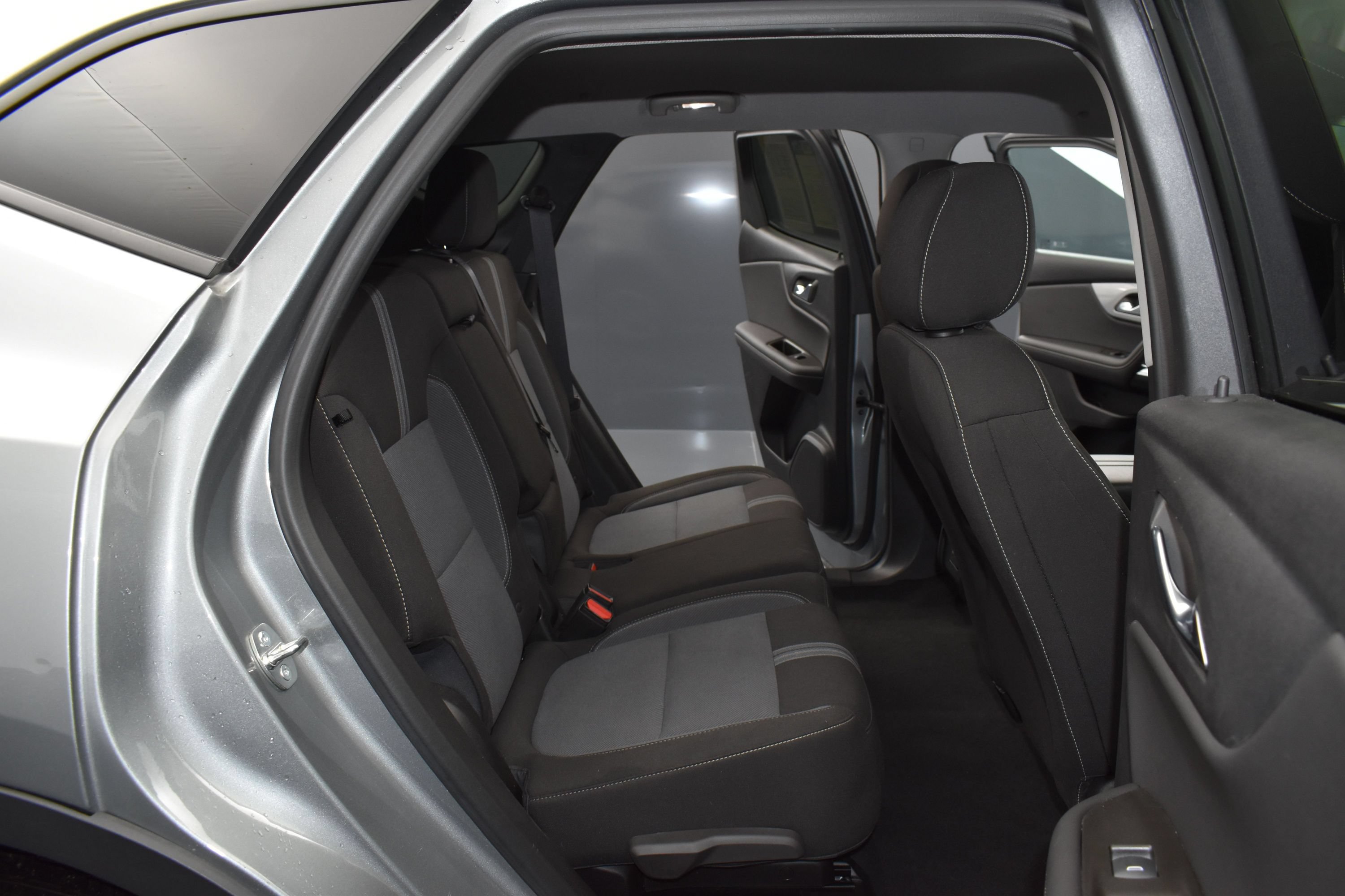 Used 2023 Chevrolet Blazer LT w/ Convenience Package FWD image 18