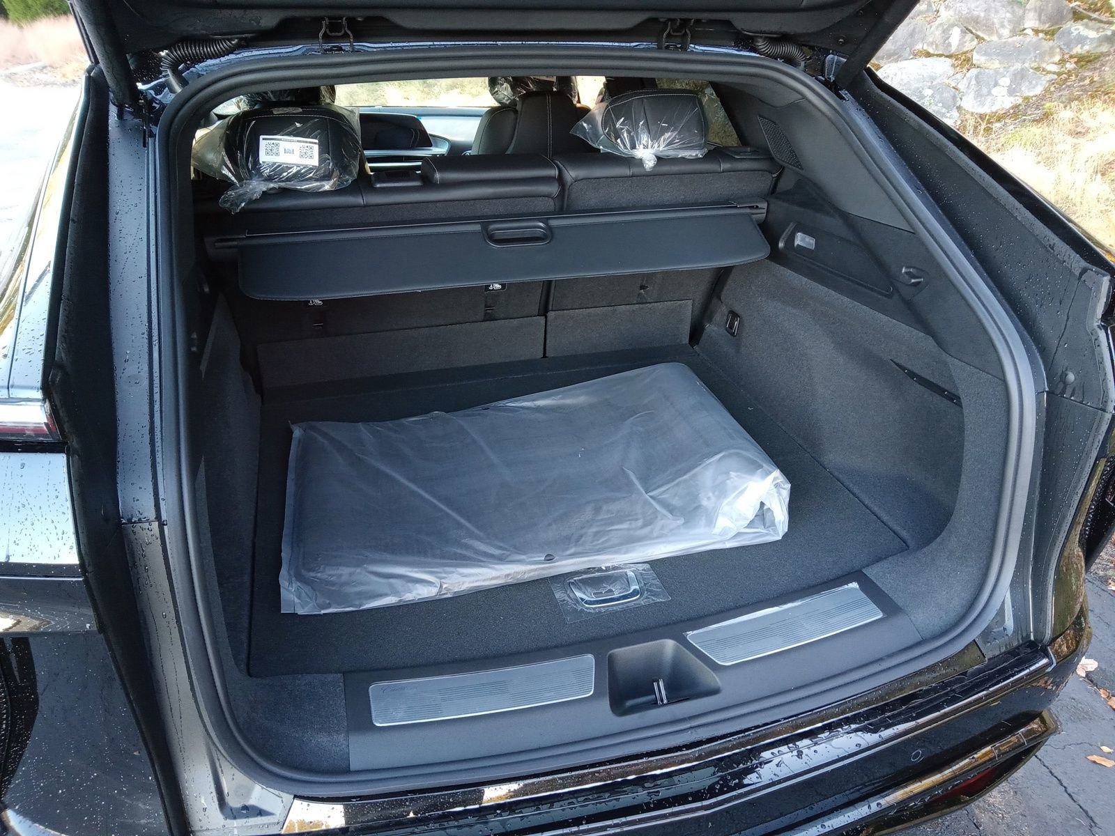 New 2026 Cadillac Lyriq V image 24