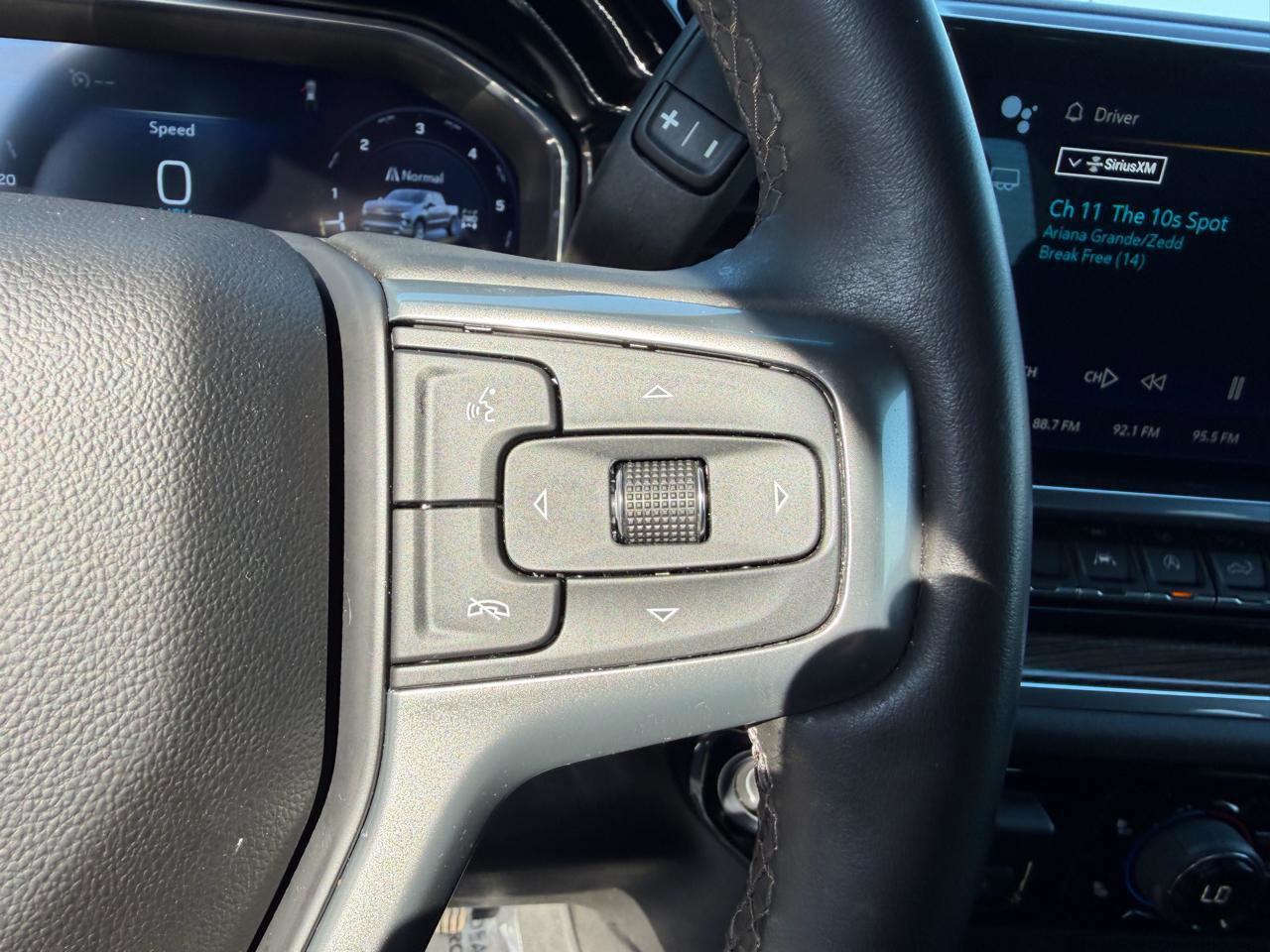Used 2024 Chevrolet Silverado 1500 RST AWD/4WD image 27