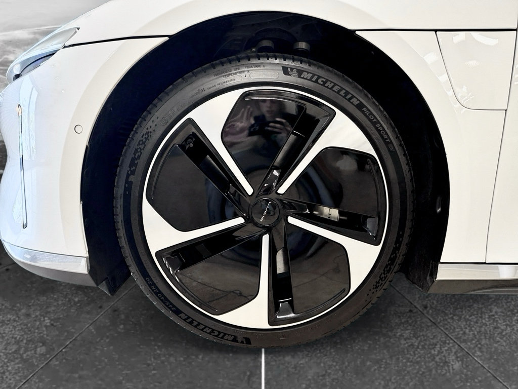 Used 2023 Lucid Air Touring AWD/4WD image 28