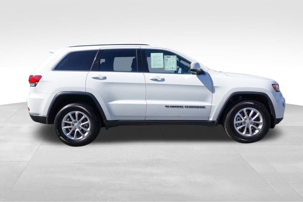 Used 2022 Jeep Grand Cherokee Laredo X video 2