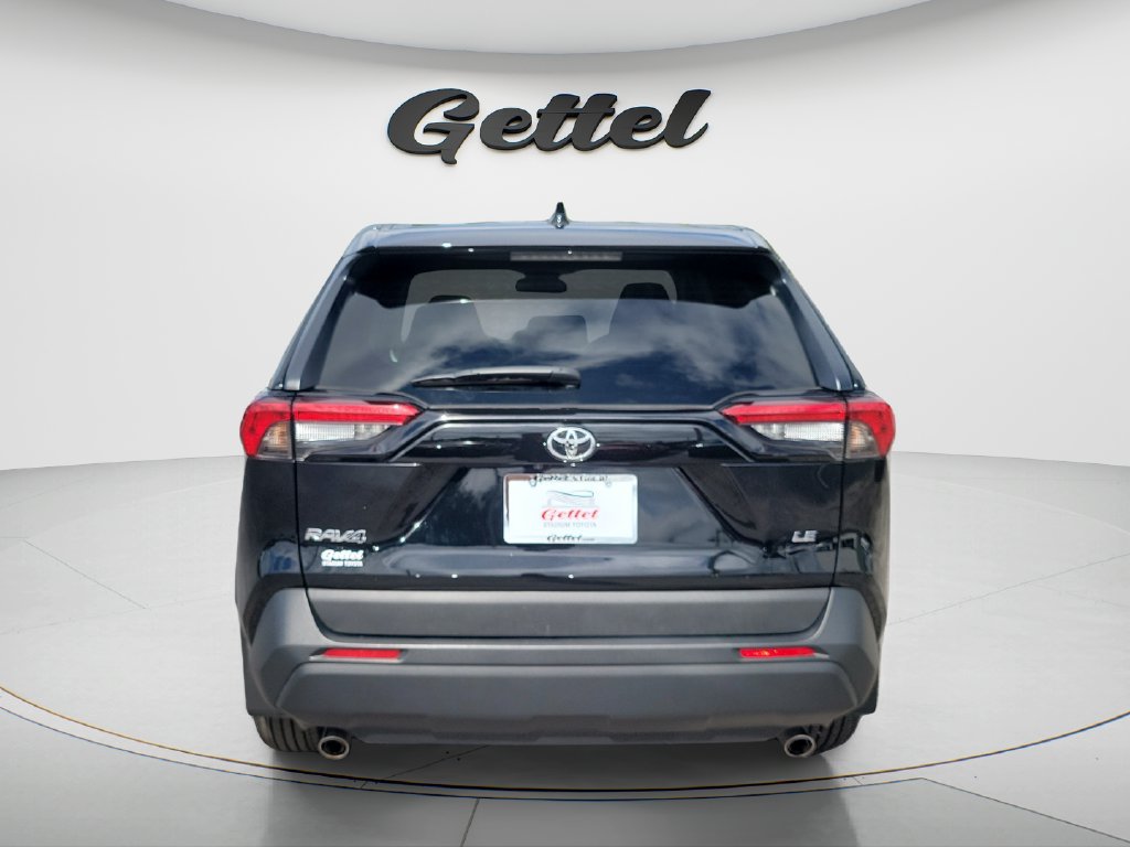 Used 2025 Toyota RAV4 LE FWD image 6