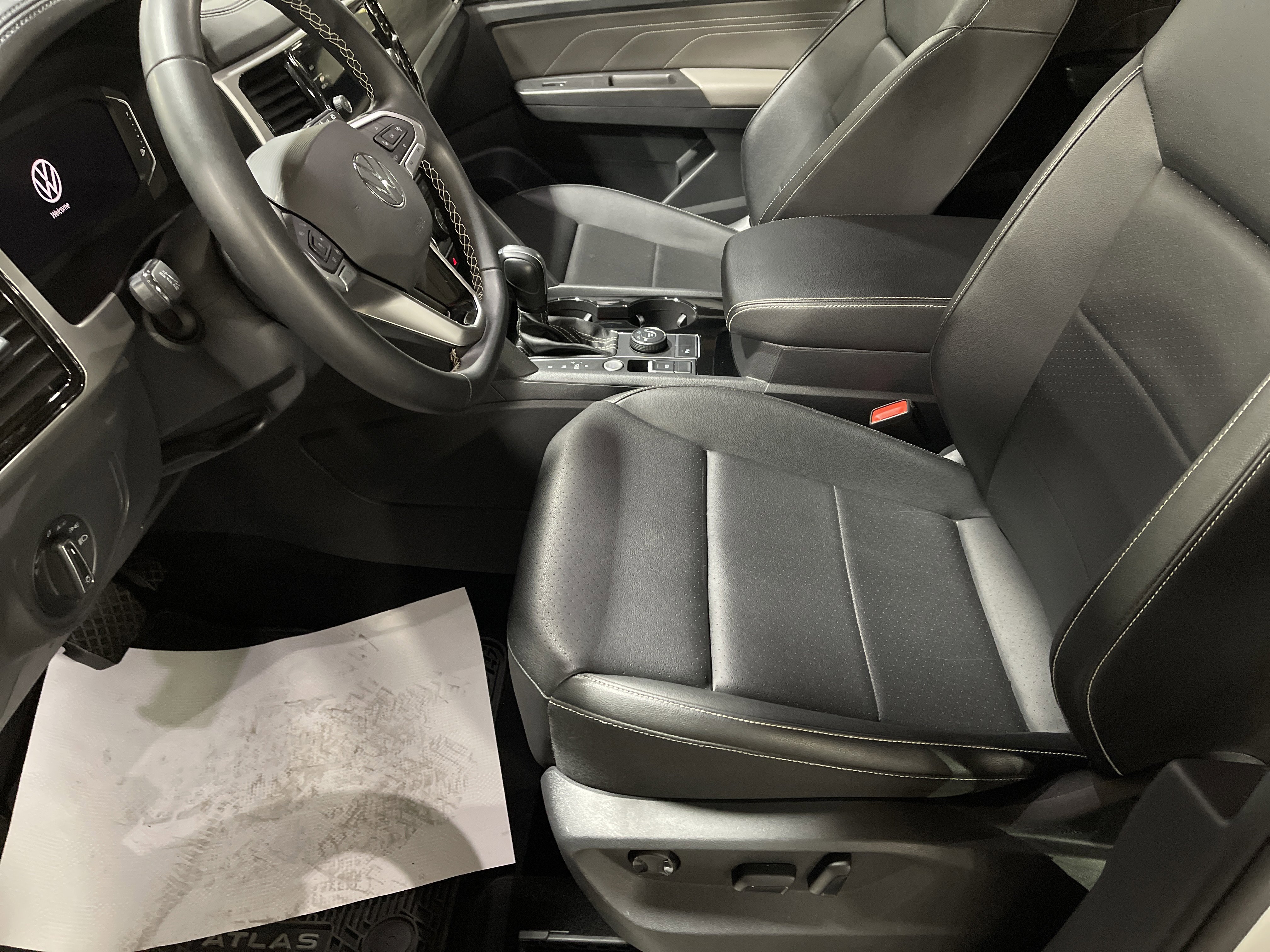 Used 2023 Volkswagen Atlas SE image 10