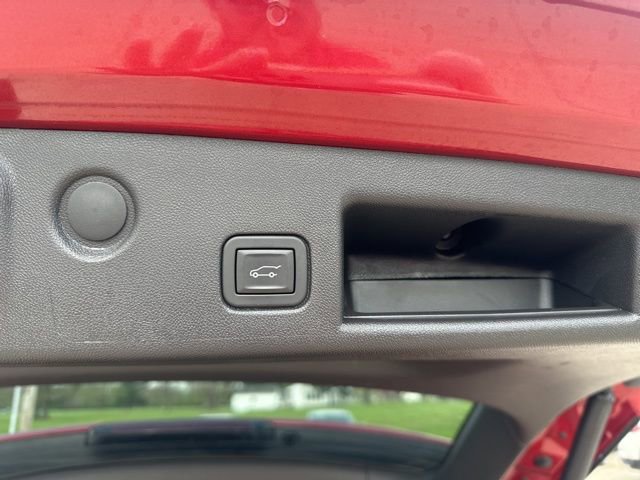 Used 2024 Chevrolet Equinox LT image 20