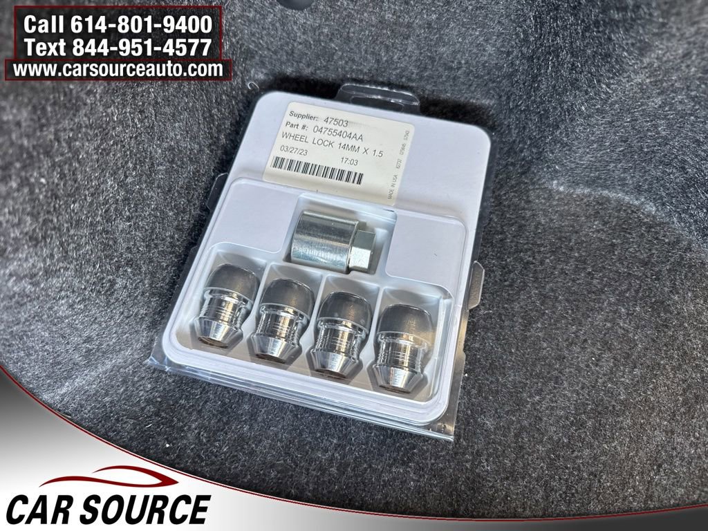 Used 2023 Dodge Challenger R/T Scat Pack w/ Plus Package image 39