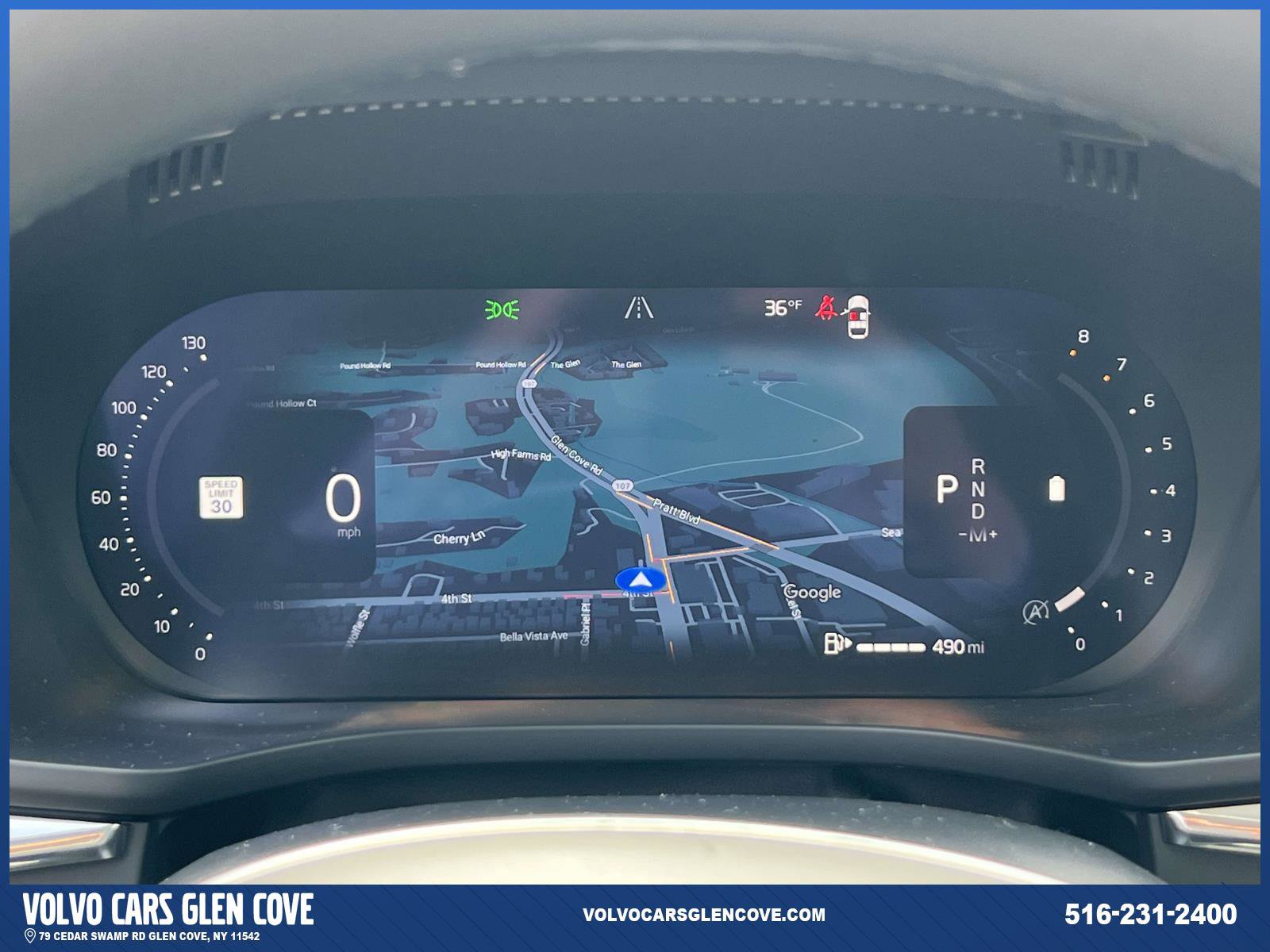 Used 2026 Volvo XC60 B5 Core w/ Climate Package PRO image 24