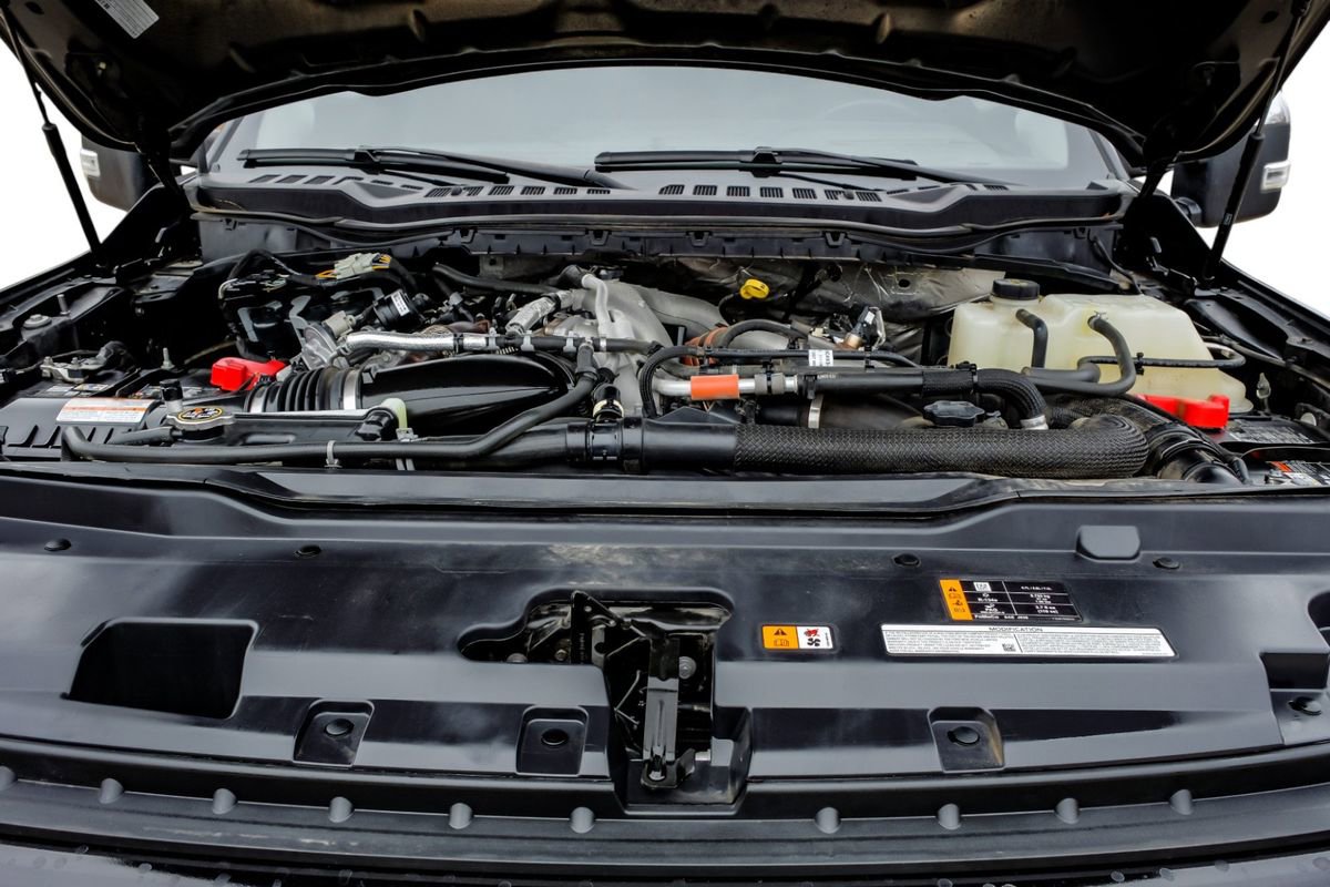 Used 2024 Ford F350 Limited w/ FX4 Off-Road Package image 59