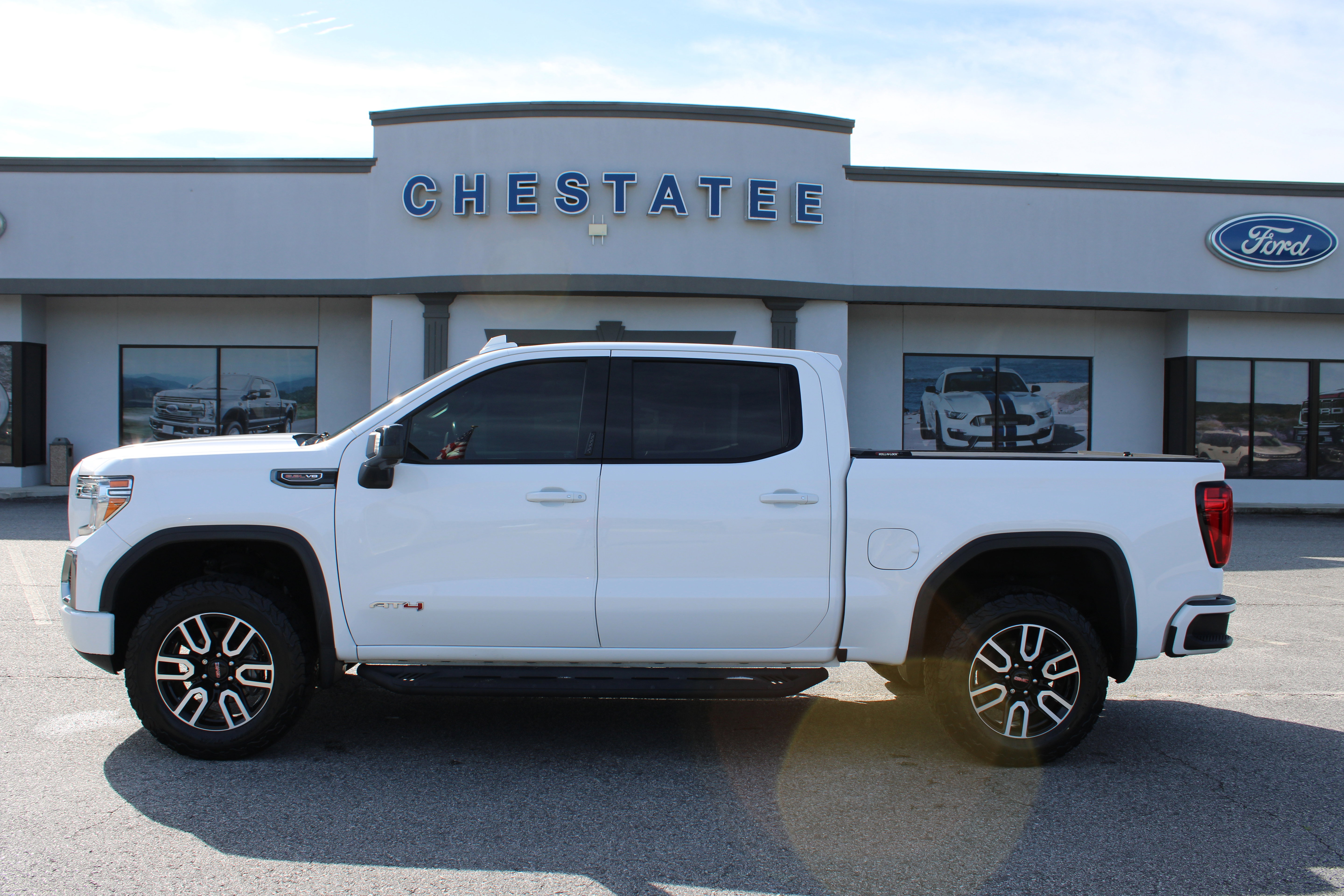 Used 2021 GMC Sierra 1500 AT4 w/ AT4 Premium Package AWD/4WD video 1