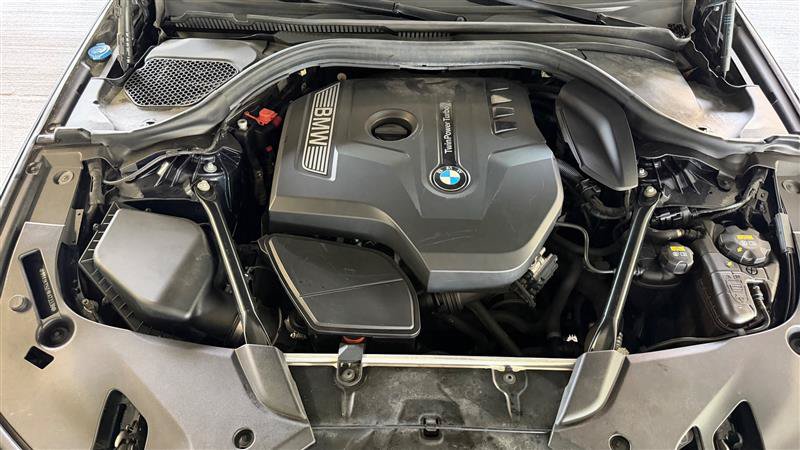 Used 2018 BMW 530i xDrive AWD/4WD image 45