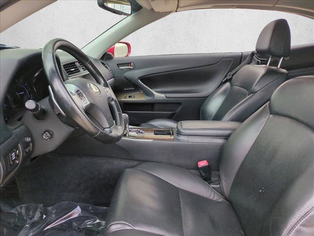 Used 2013 Lexus IS 250C w/ Luxury Pkg image 16