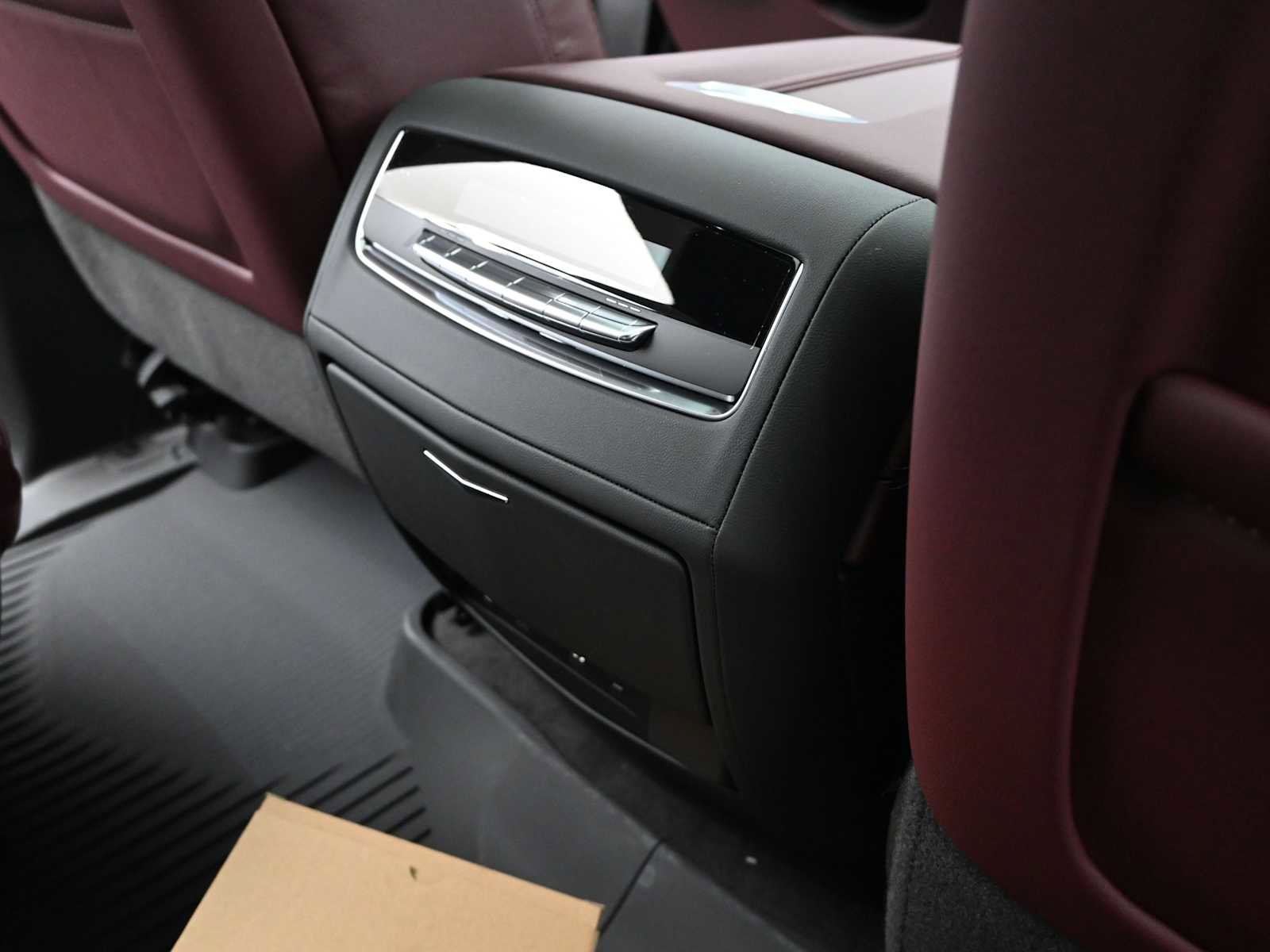 New 2026 Cadillac Escalade ESV Sport image 26