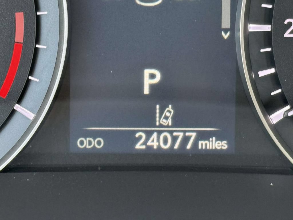 Used 2022 Lexus RX 350L Premium w/ Premium Package AWD/4WD image 31