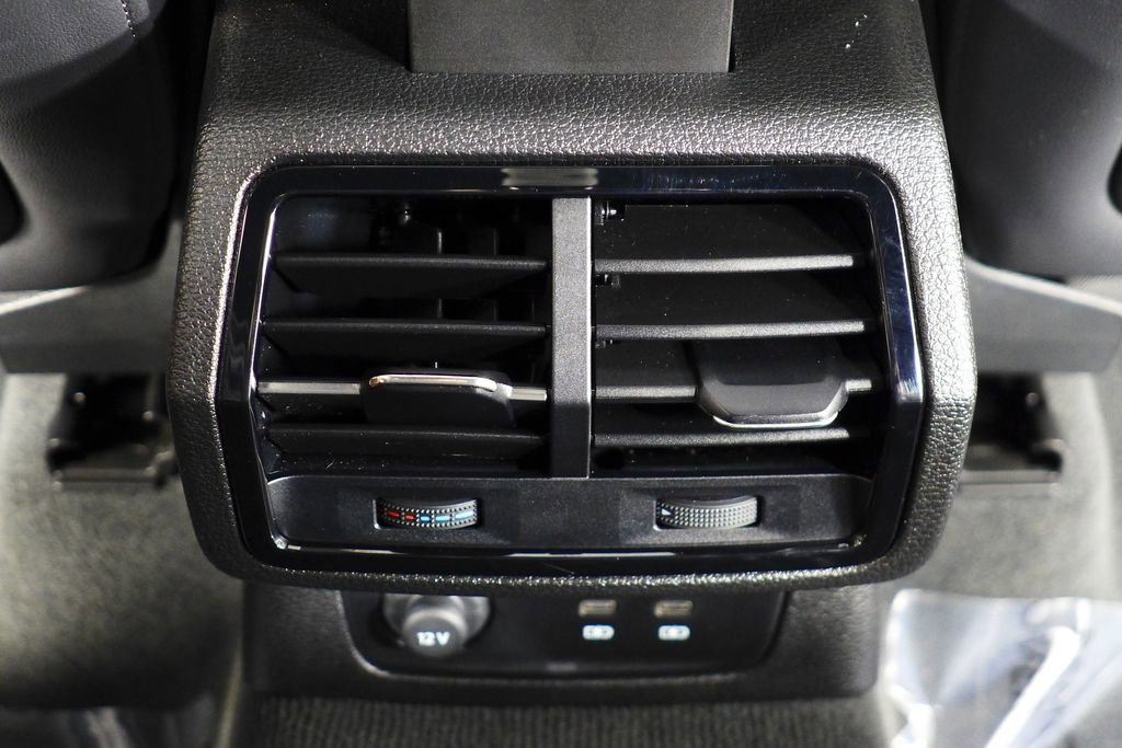 Used 2025 Audi Q3 2.0T Premium w/ Convenience Package image 24