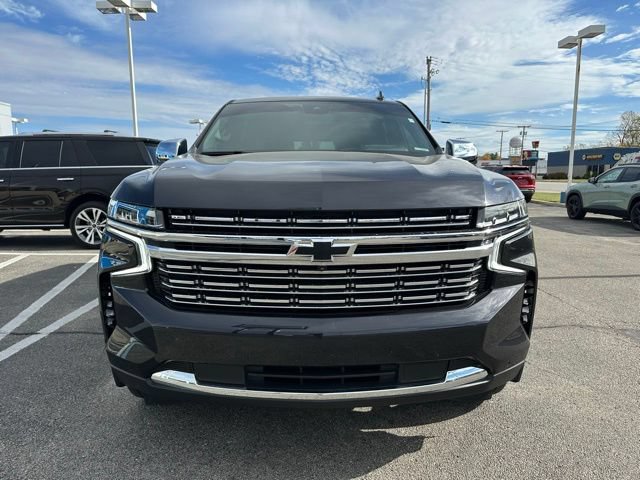 Used 2024 Chevrolet Tahoe Premier AWD/4WD image 3