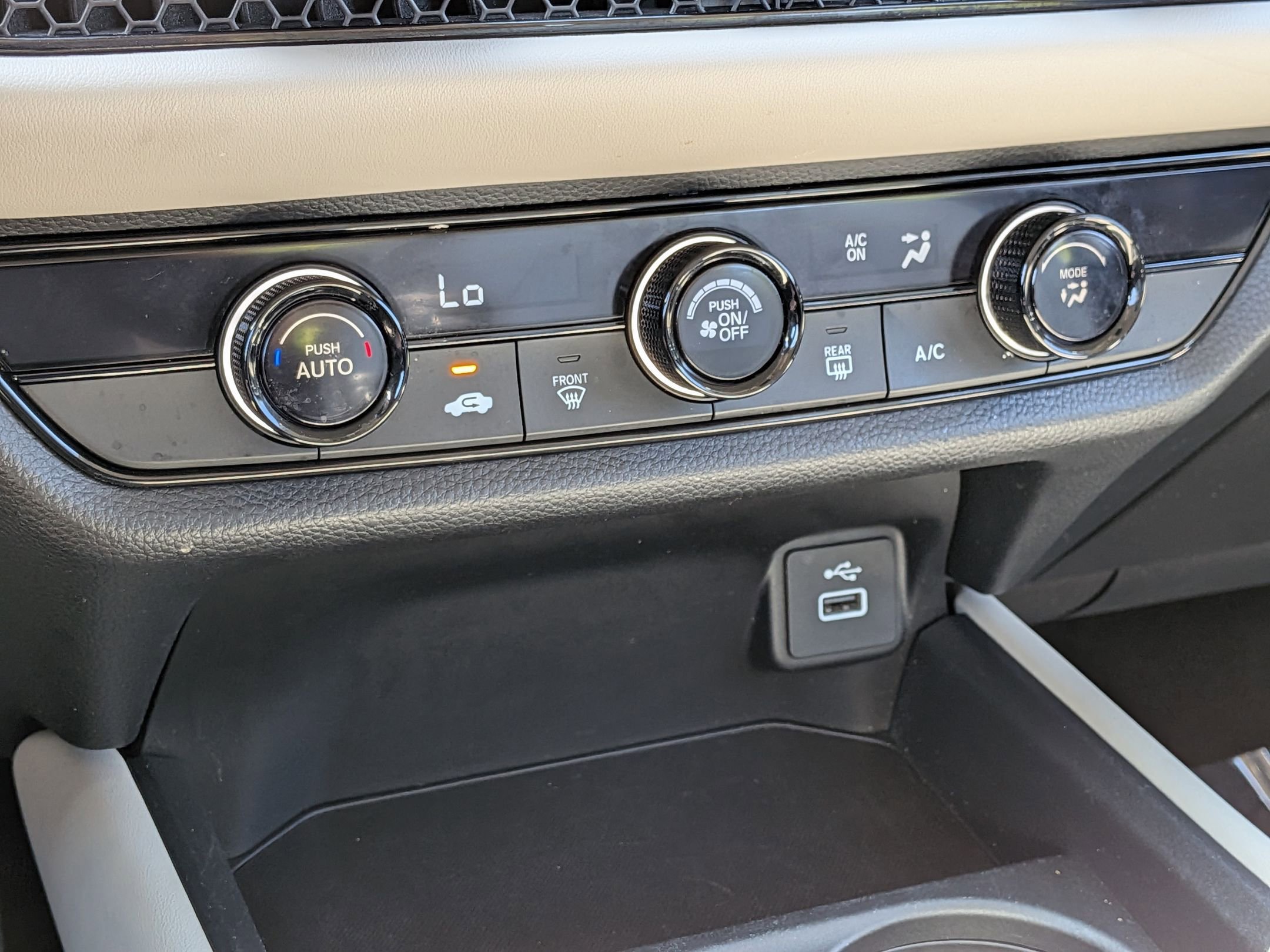 Used 2023 Honda HR-V LX image 19
