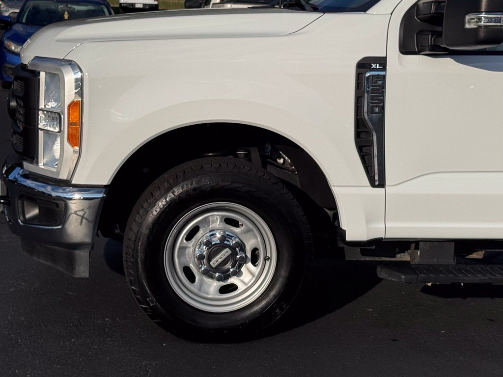 Used 2023 Ford F250 XL w/ XL Chrome Package RWD image 33