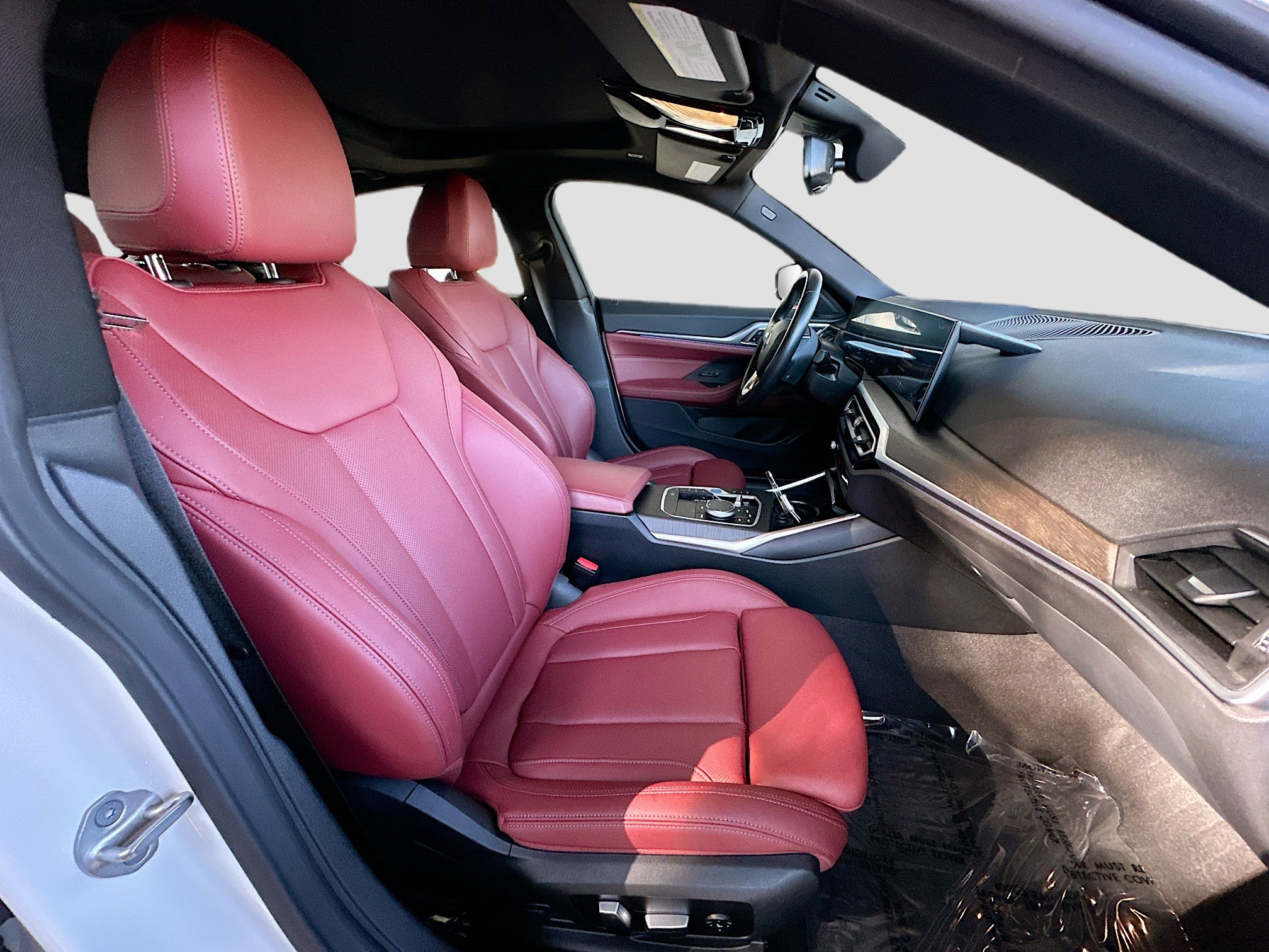 Certified 2024 BMW i4 eDrive35 w/ Premium Package image 29