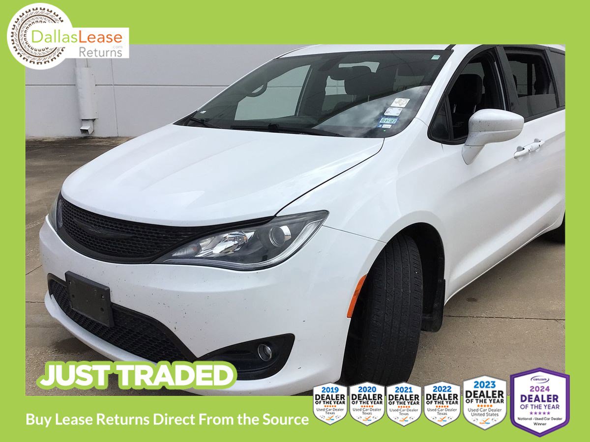 Used 2019 Chrysler Pacifica Touring Plus w/ S Appearance Package FWD image 1