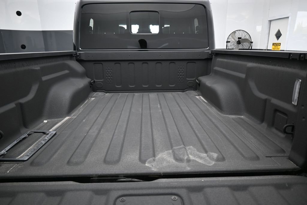 Used 2024 Jeep Gladiator Sport AWD/4WD image 32