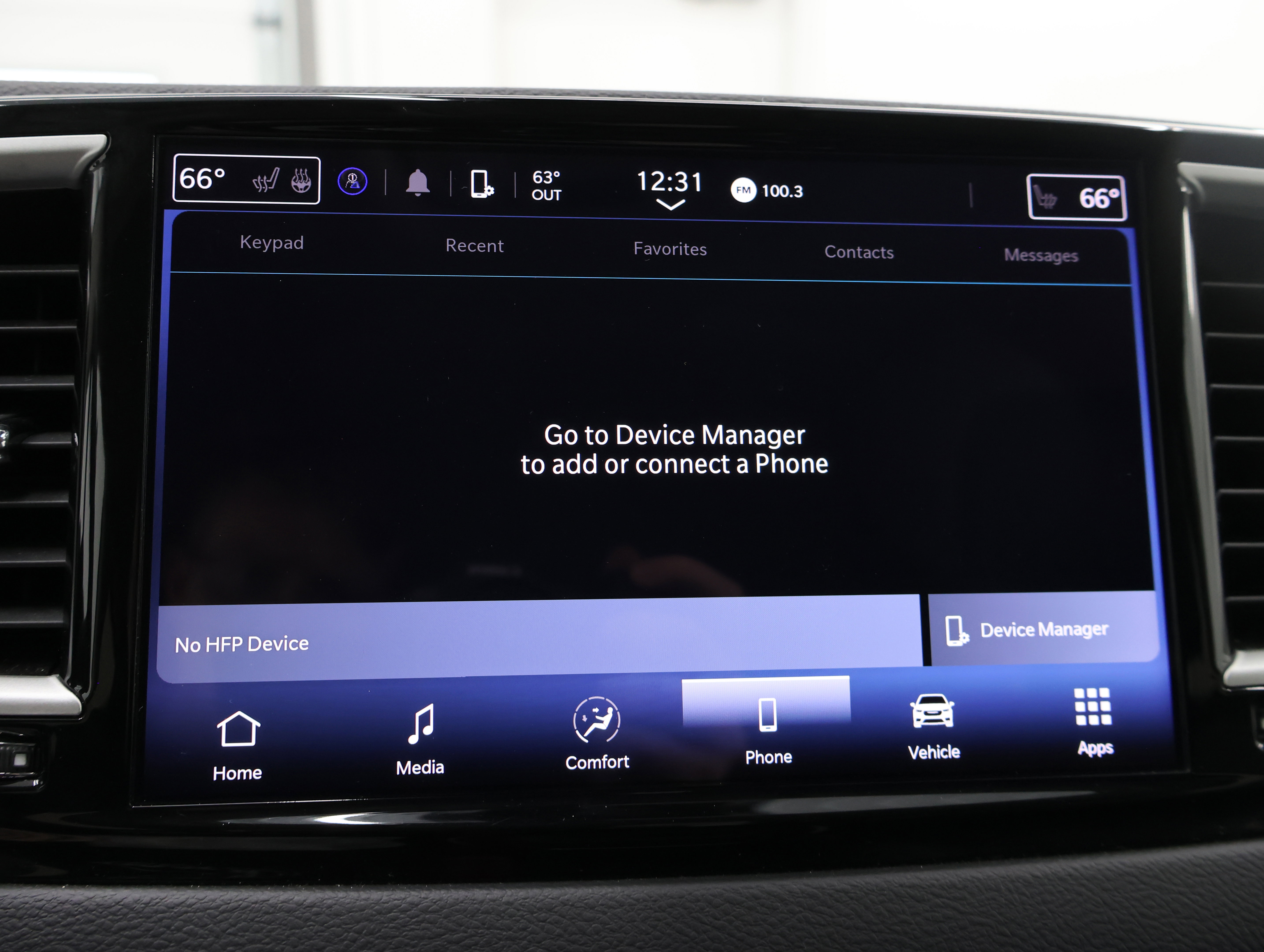 Used 2024 Chrysler Pacifica Touring-L FWD image 53