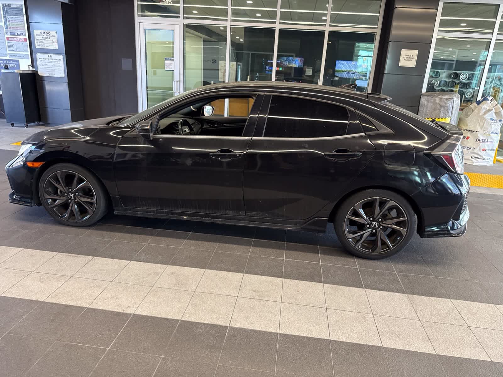 Used 2018 Honda Civic Sport image 5