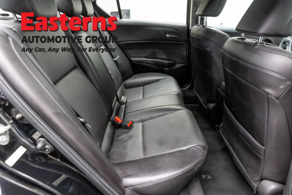 Used 2018 Acura ILX FWD image 25
