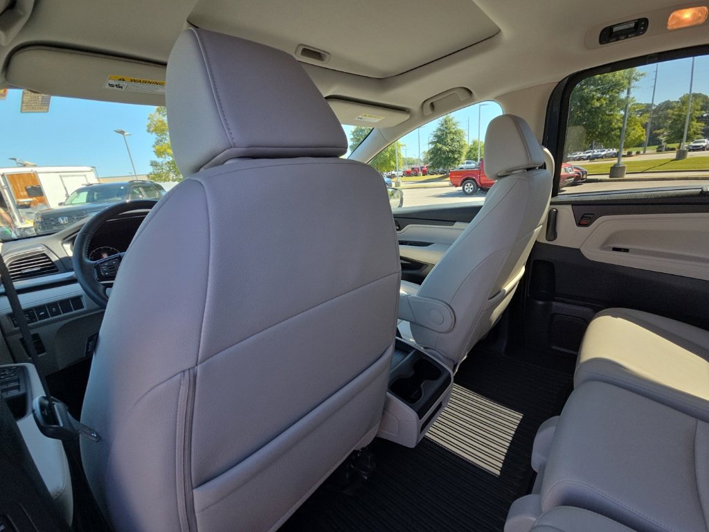 Used 2025 Honda Odyssey EX-L image 14