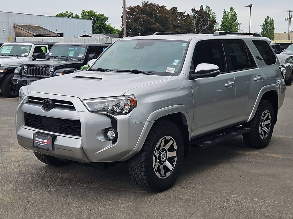 Used 2020 Toyota 4Runner TRD Off-Road Premium w/ Moonroof Package AWD/4WD image 3
