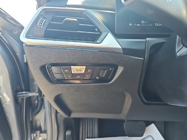 Used 2023 BMW 330i Sedan w/ Driving Assistance Package RWD image 37
