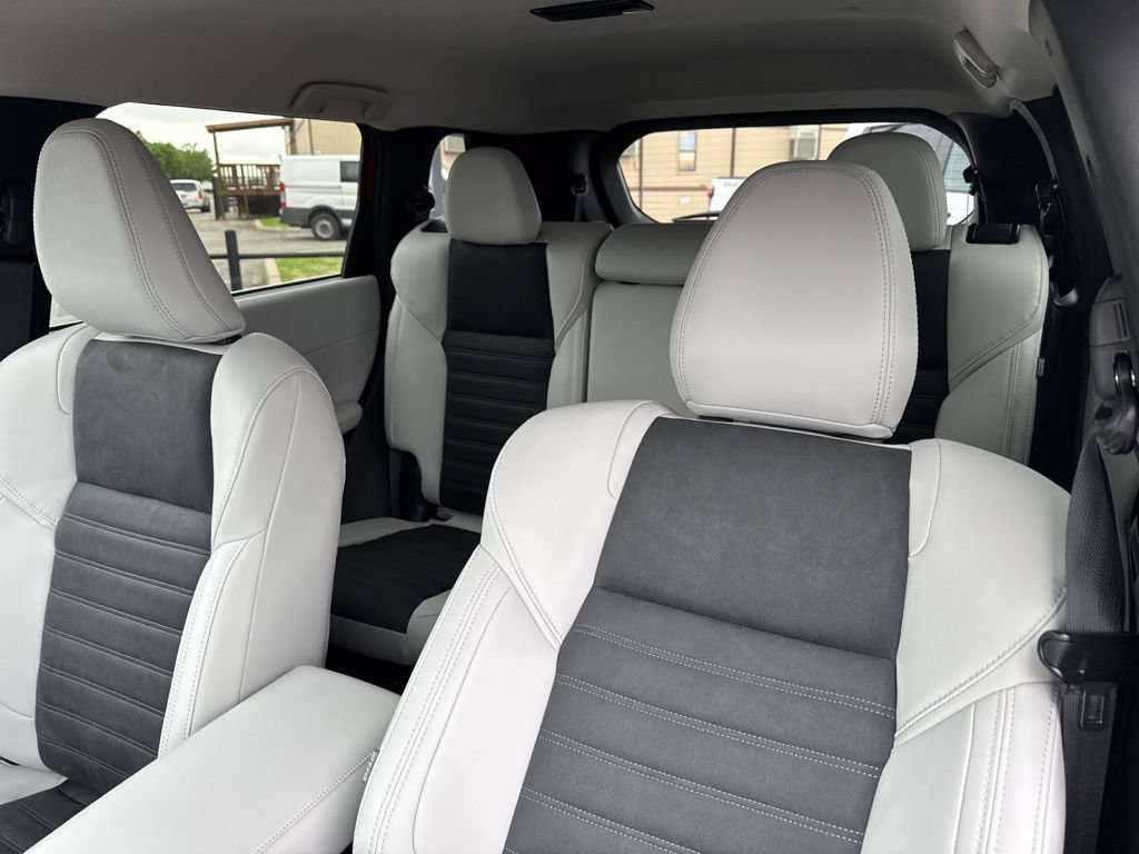 New 2026 Mitsubishi Outlander SE FWD image 30