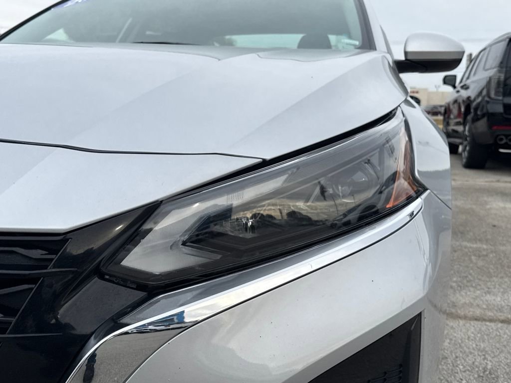 Used 2023 Nissan Altima 2.5 SV image 10