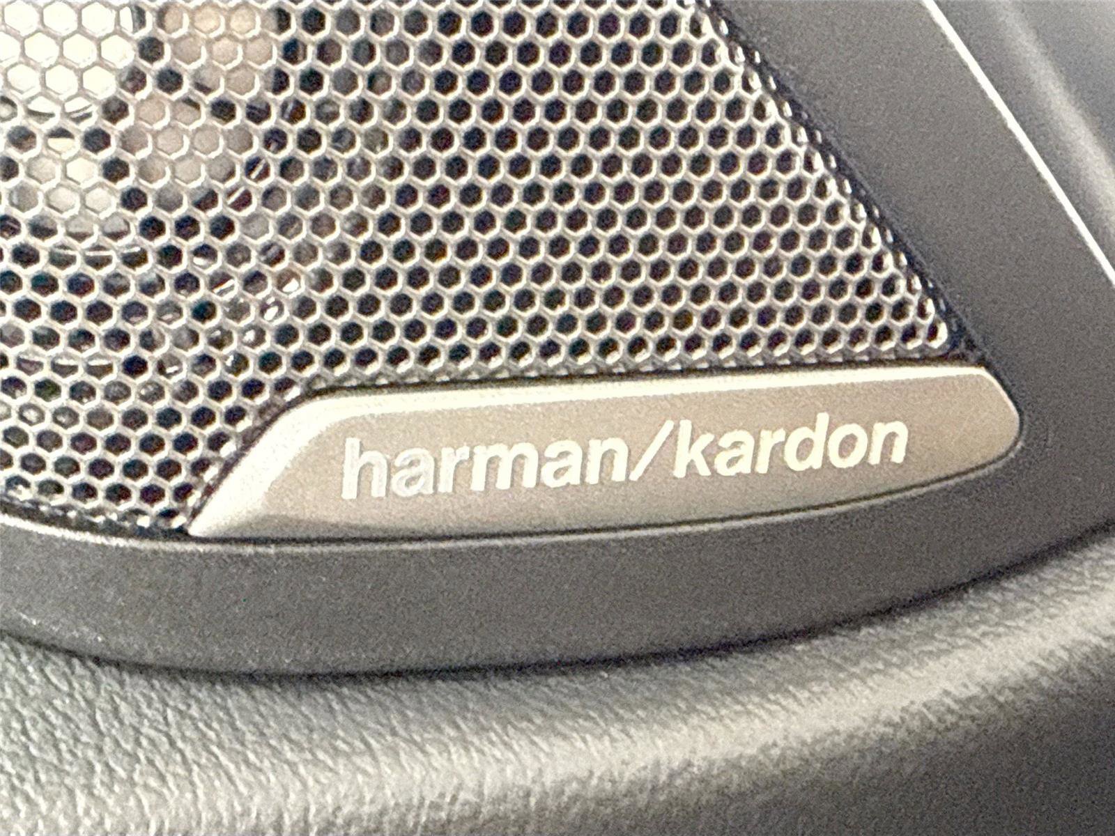 Used 2025 BMW i4 eDrive40 w/ Premium Package image 33