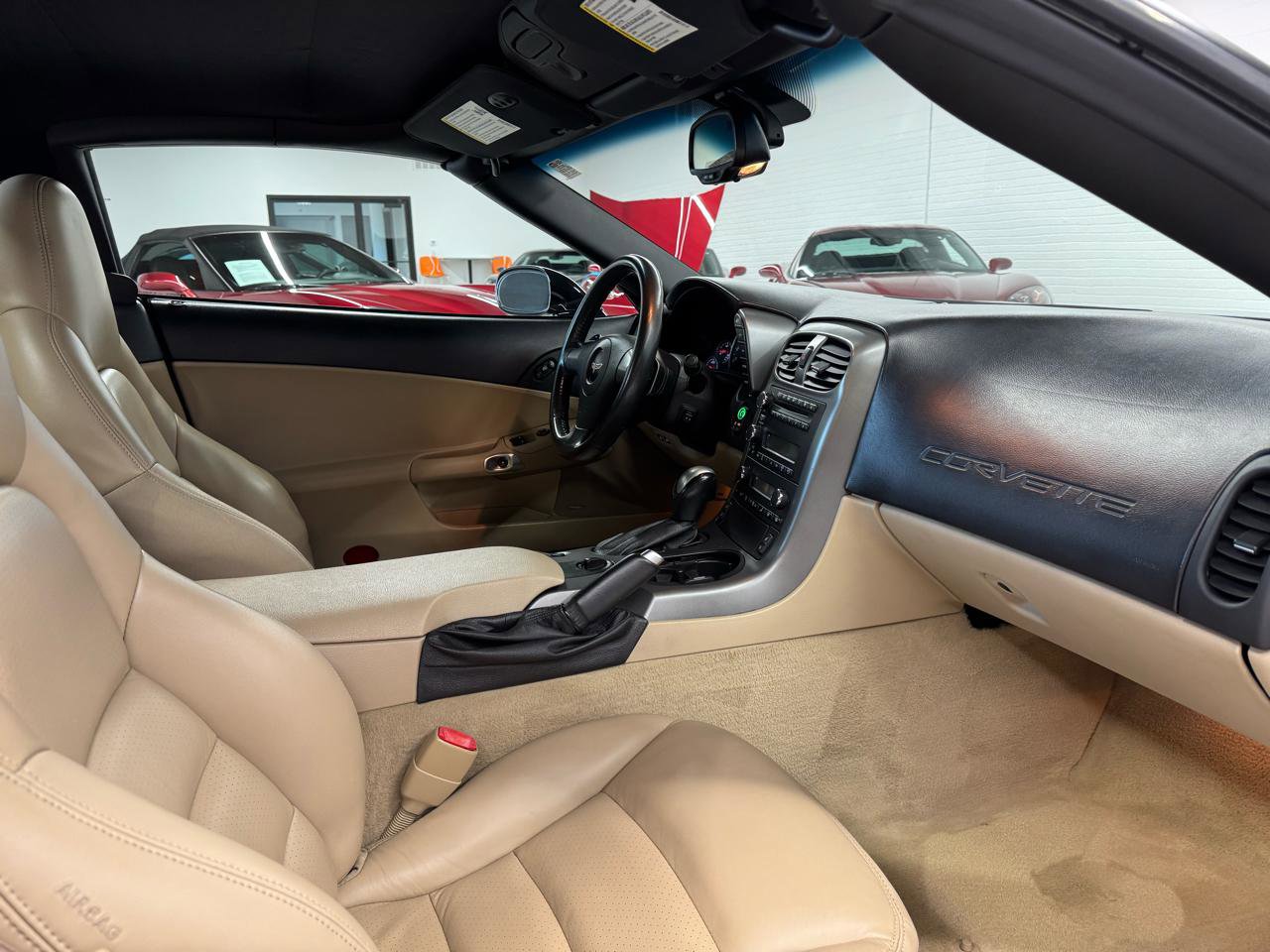Used 2006 Chevrolet Corvette Convertible w/ Preferred Equipment Group RWD image 51