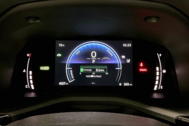 Used 2025 Toyota Camry SE FWD image 21