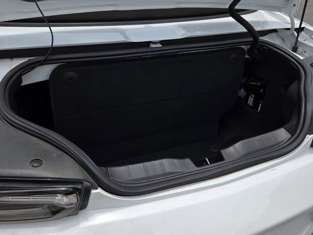 Used 2019 Chevrolet Camaro SS RWD image 12