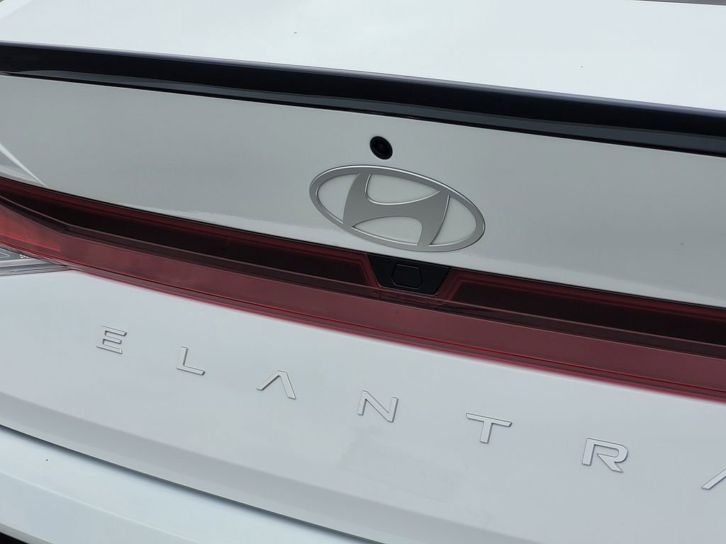 New 2026 Hyundai Elantra Sport image 6