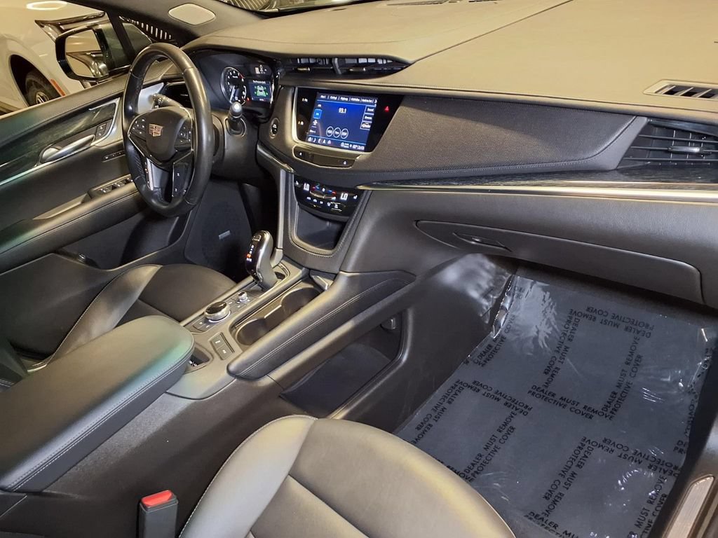 Certified 2023 Cadillac XT5 Premium Luxury FWD image 26