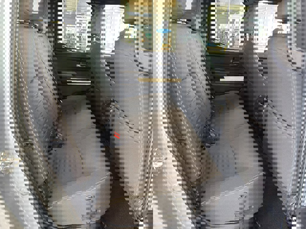 Used 2024 Toyota Tacoma TRD Off-Road image 14