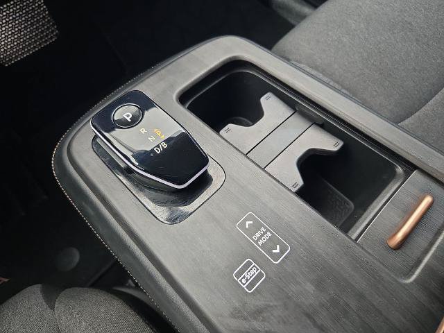 Certified 2023 Nissan Ariya FWD image 29