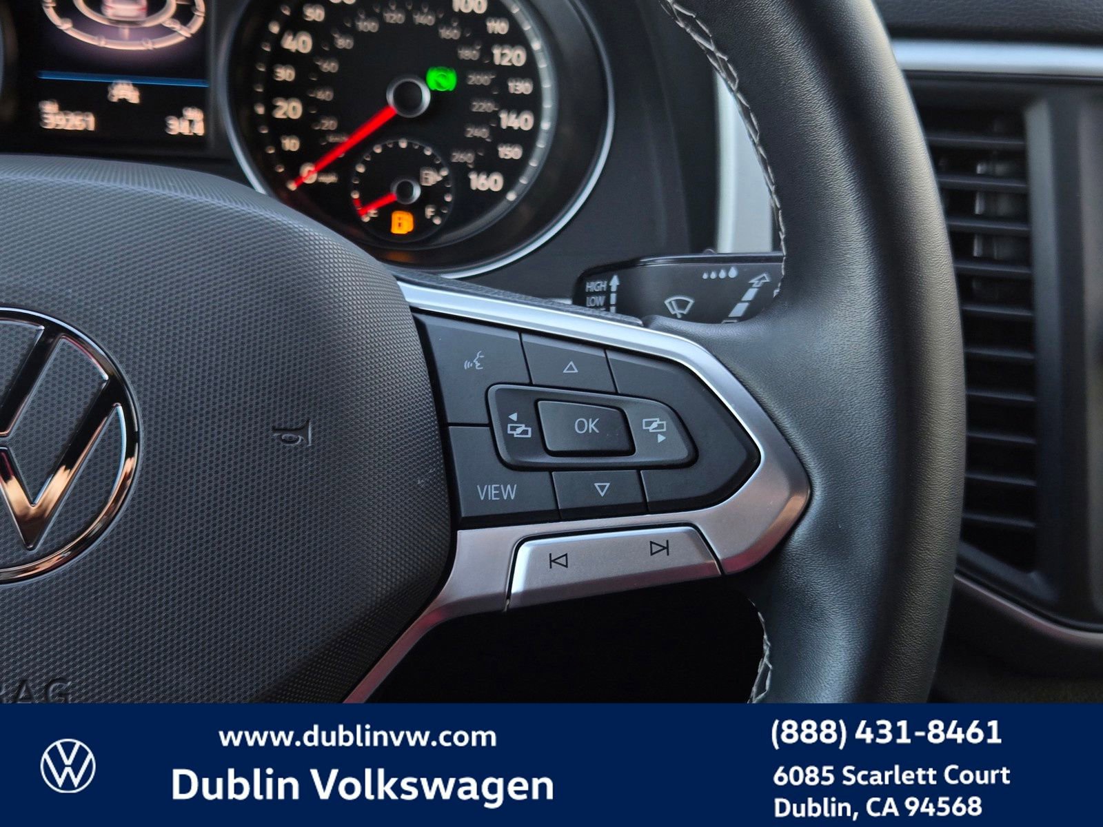 Certified 2021 Volkswagen Atlas Cross Sport SE w/ Panoramic Sunroof Package image 22