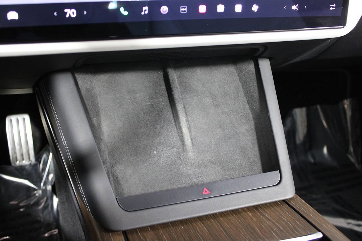 Used 2023 Tesla Model S Standard Range AWD/4WD image 24