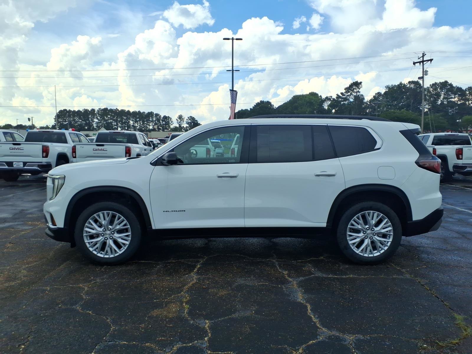 New 2026 GMC Acadia Elevation w/ Elevation Premium Package FWD image 1