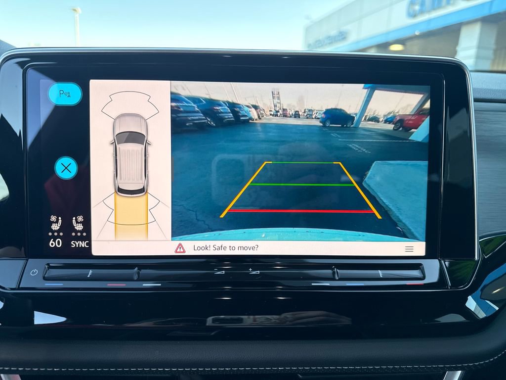 Used 2025 Volkswagen Atlas Cross Sport SE image 22