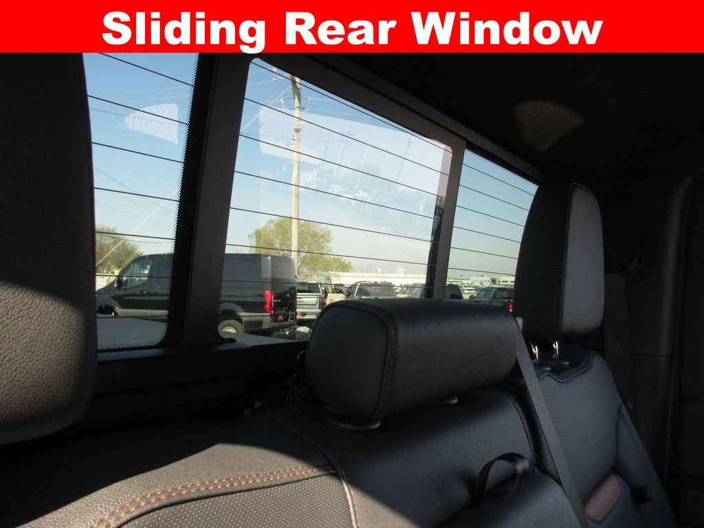 Used 2024 GMC Sierra 2500 AT4 w/ AT4 Premium Plus Package image 28