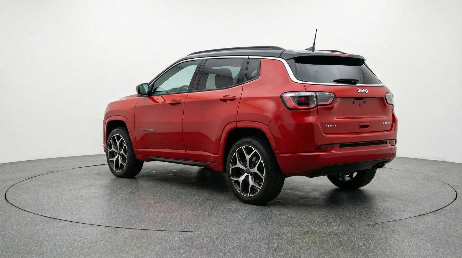 Used 2025 Jeep Compass Limited AWD/4WD image 6